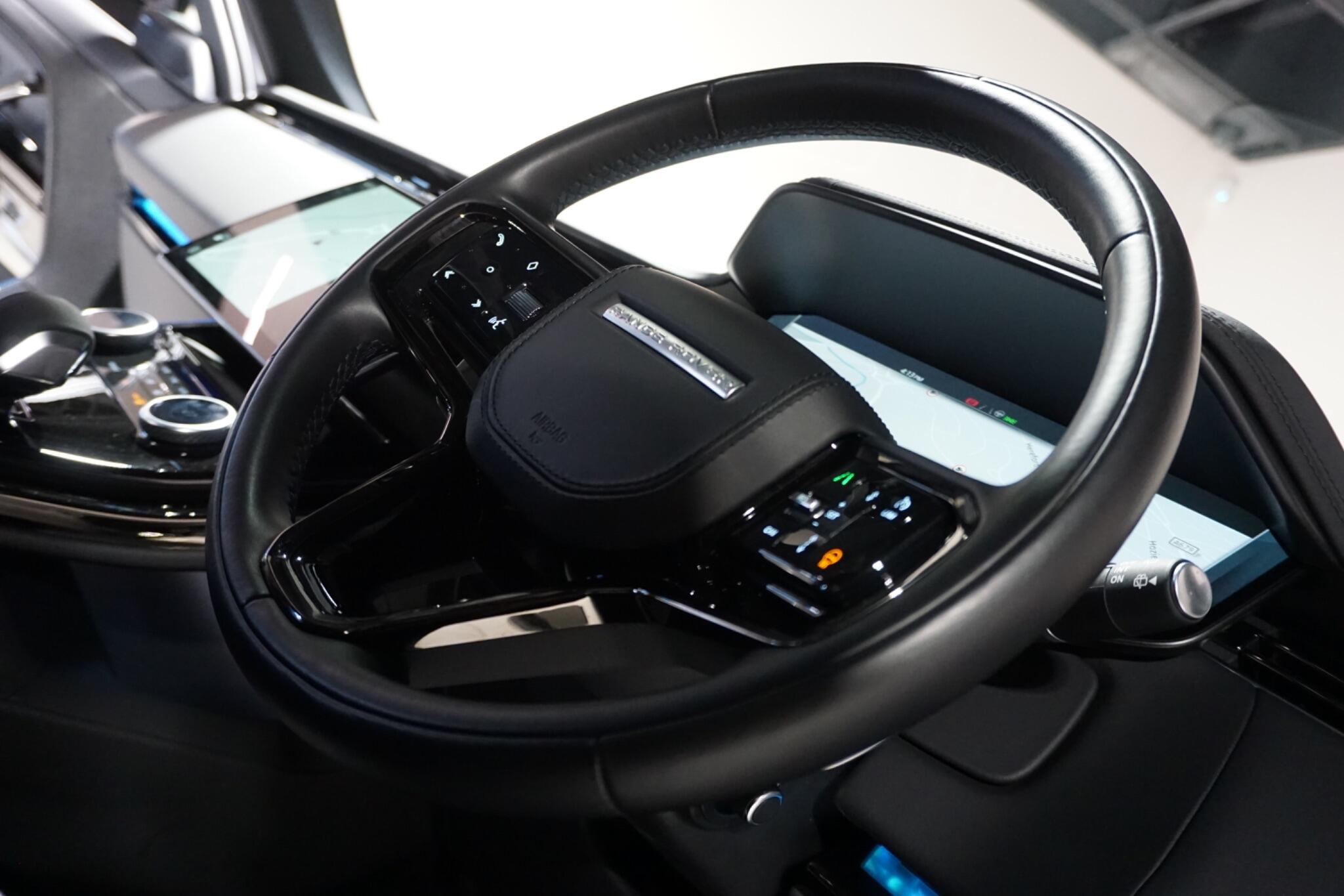 Land Rover Range Rover Sport 3.0 D300 MHEV Dynamic SE SUV 5dr Diesel Auto 4WD Euro 6 (s/s) (300 ps)